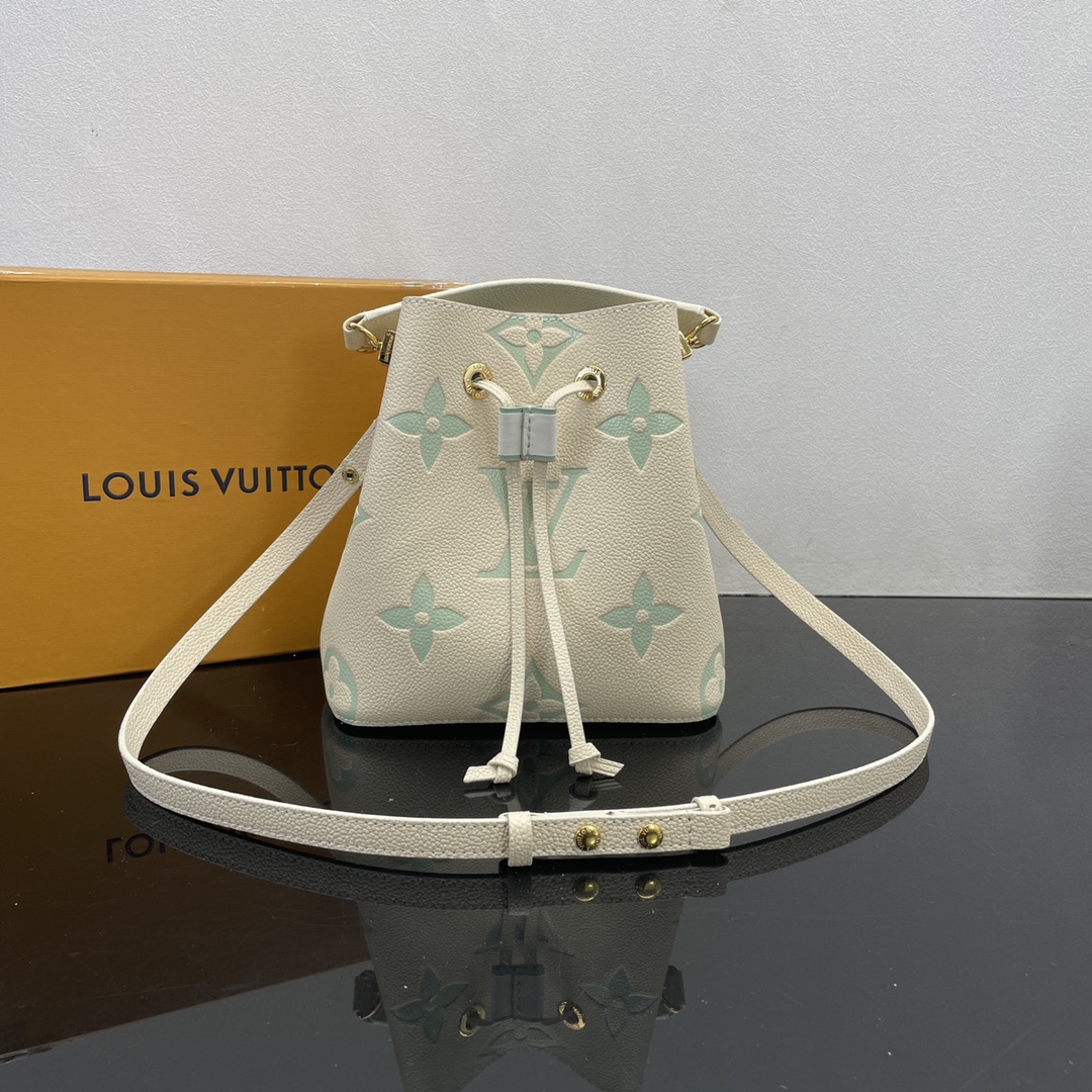 Louis Vuitton Bucket Bags